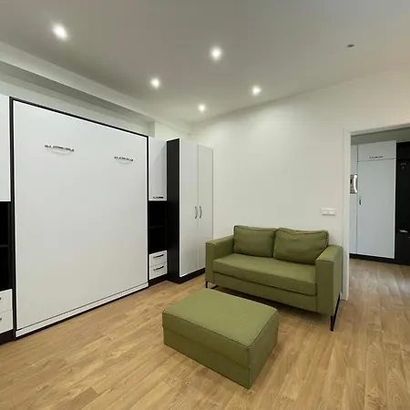 Prime At 92 Antim I Street