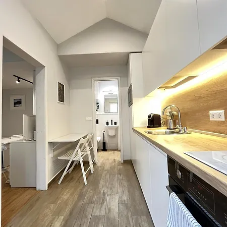 Prime At 92 Antim I Street Aparthotel *